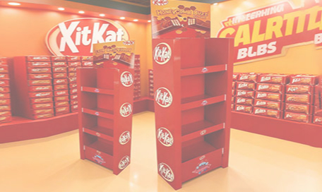 Coroplast display stand for supermarket and merchandising